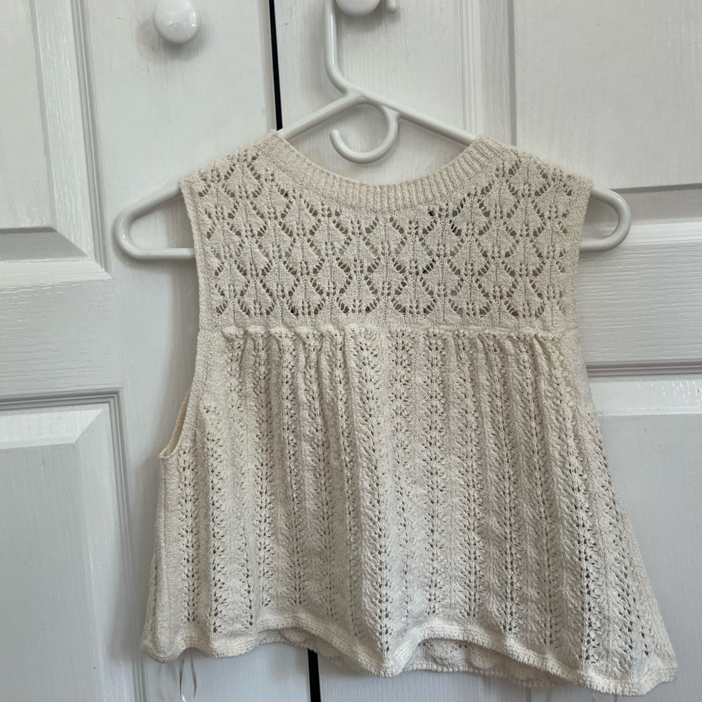 Zara Cream Sleeveless Knit Top